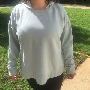 NWT Universal Thread Women’s Pullover Hoodie~Teal